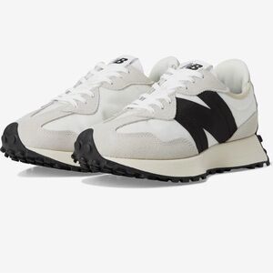 New Balance Women’s 327 “Sea Salt/White” Size 8.5